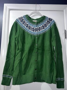 NWOT, L.L. Bean Green Fair Isle Yoke Cardigan with Blue and White Pattern